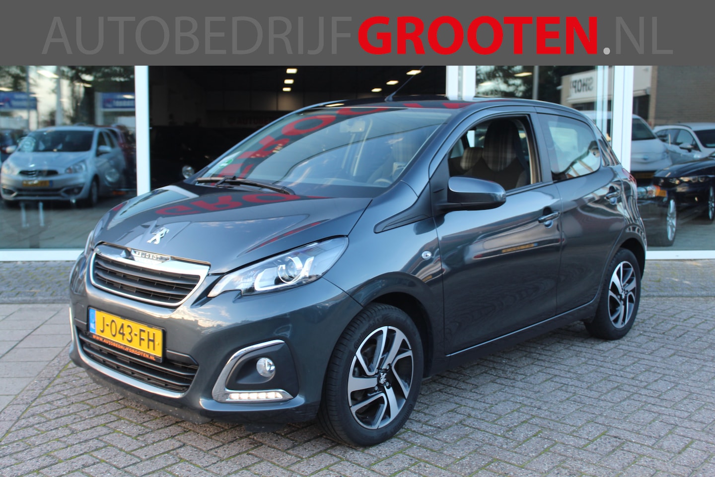 Peugeot 108 - 1.0 e-VTi Allure//CARPLAY!! - AutoWereld.nl