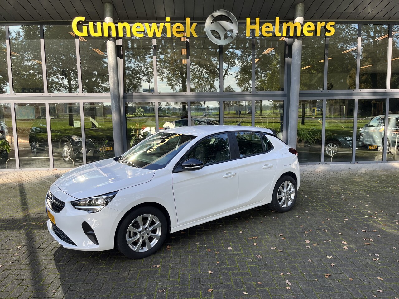 Opel Corsa - 1.2 Edition | CRUISE CONTROL | CARPLAY | AIRCO - AutoWereld.nl