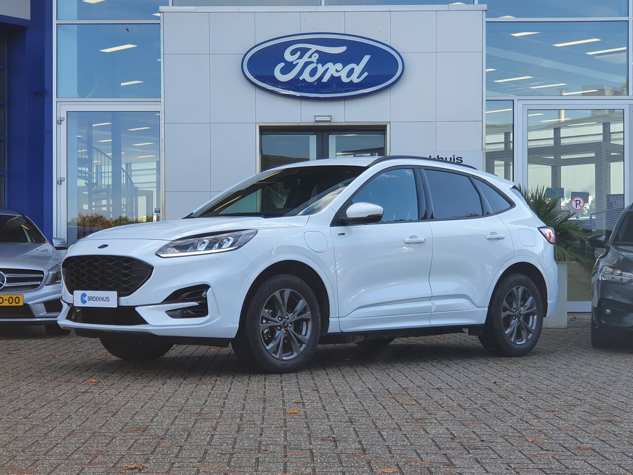 Ford Kuga - 2.5 PHEV ST-Line | Camera | Cruise Control - AutoWereld.nl