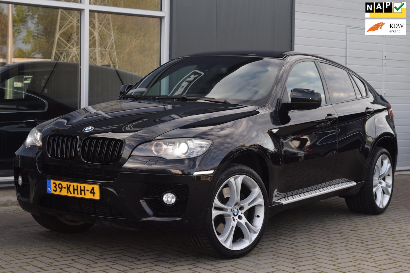 BMW X6 - XDrive35i High Executive | Soft-Close | Lederen dashboard | APK 10-2025 ! - AutoWereld.nl