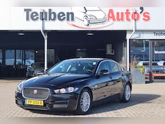 Jaguar XE - 2.0 D Pure DEALER ONDERHOUDEN Navigatie, Camera, Afneembare trekhaak, Cruise control