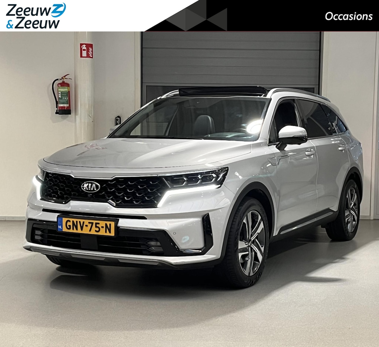 Kia Sorento - 1.6 T-GDI Plug-in Hybrid 4WD ExecutiveLine 7p. Navi | Parkeersensoren Voor + Achter | 19”L - AutoWereld.nl