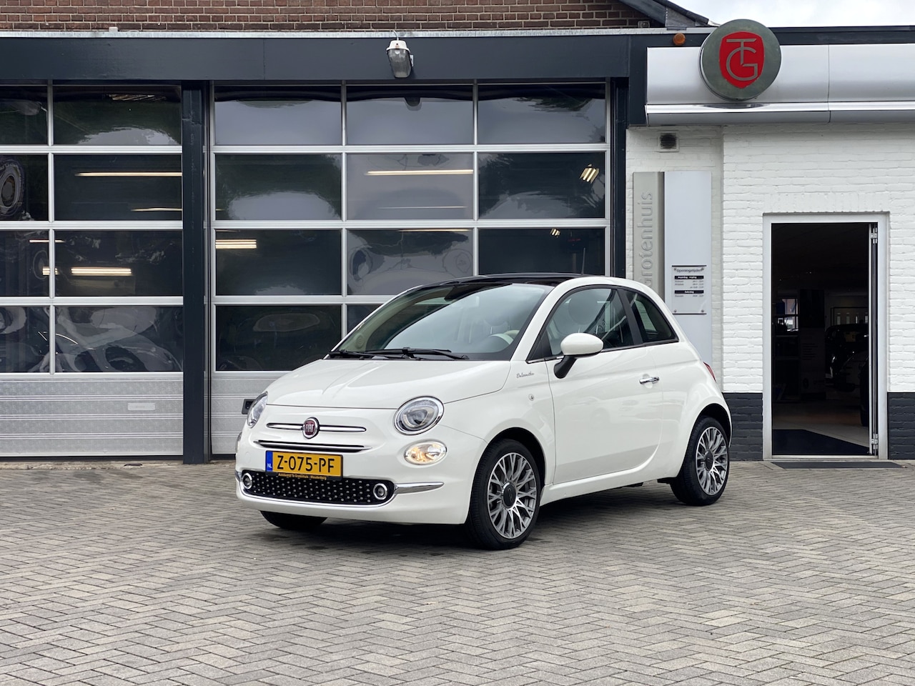 Fiat 500 - Dolcevita 1.0 Hybrid 16" LMV Clima - AutoWereld.nl