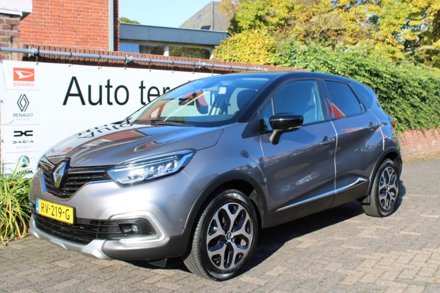 Renault Captur - TCe 90 pk Intens camera/parkeerass./dode hoek waarsch. - AutoWereld.nl