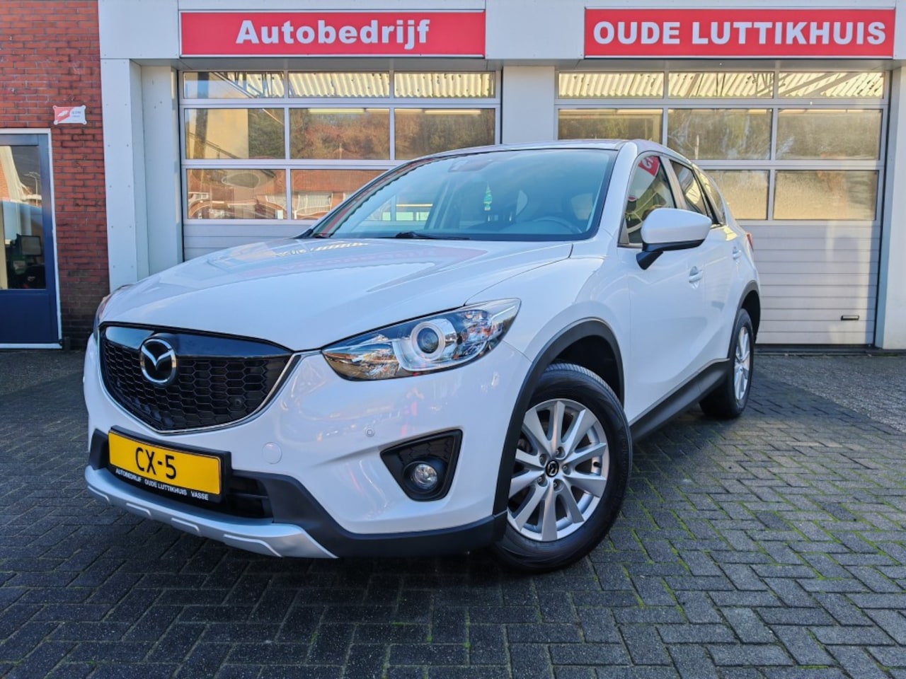 Mazda CX-5 - 2.0 Skyactiv-G Sportline Navi Cruise Bluetooth - AutoWereld.nl