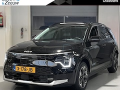 Kia Niro EV - DynamicPlusLine 64.8 kWh | Navi | Climate Control | Parkeersensoren Voor + Achter | Parkee