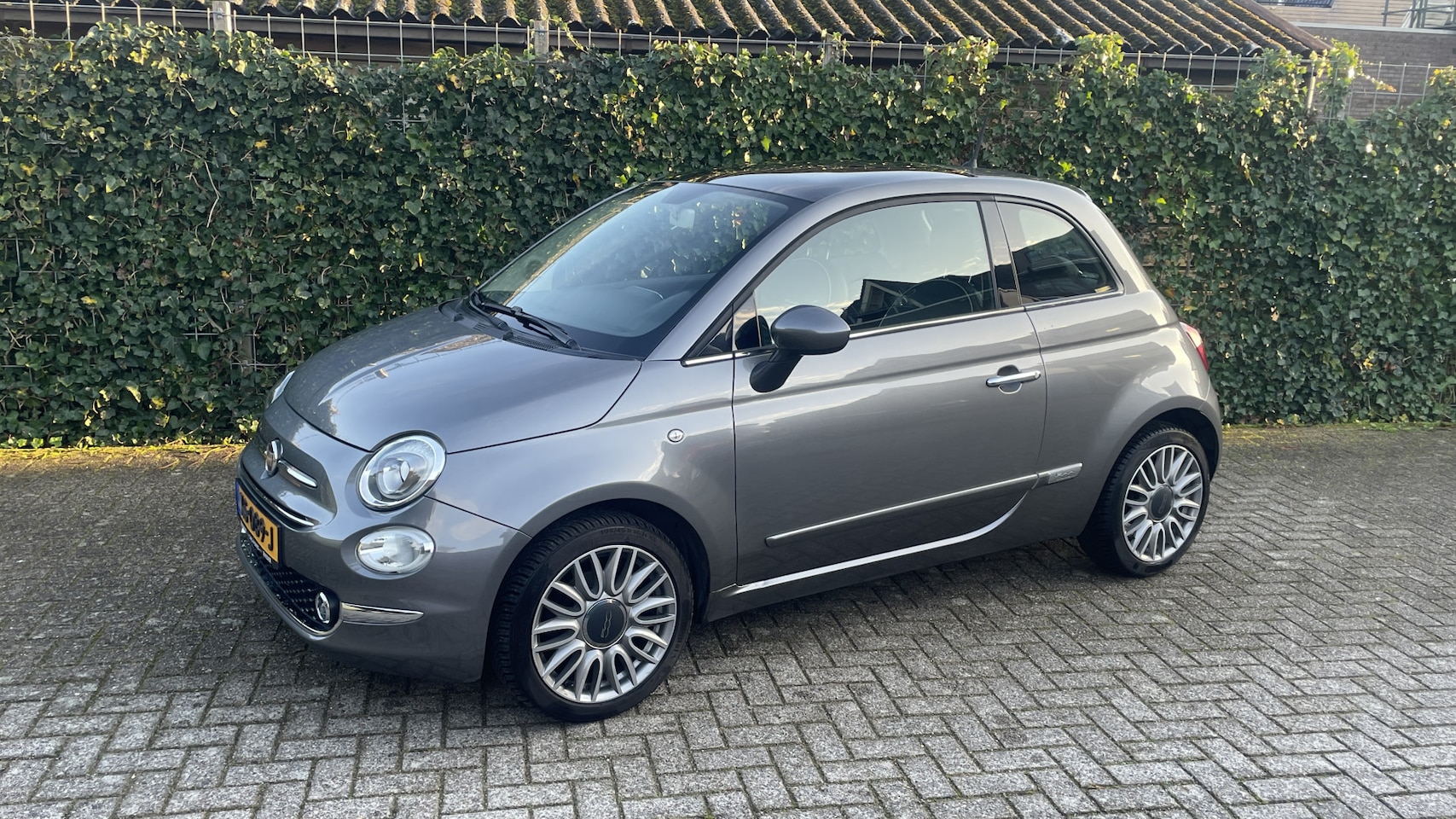 Fiat 500 - 1.2 Lounge Panoramadak, Climatronic, Chromepakket, Bluetooth, 16" inch lm. velgen, , incl. - AutoWereld.nl