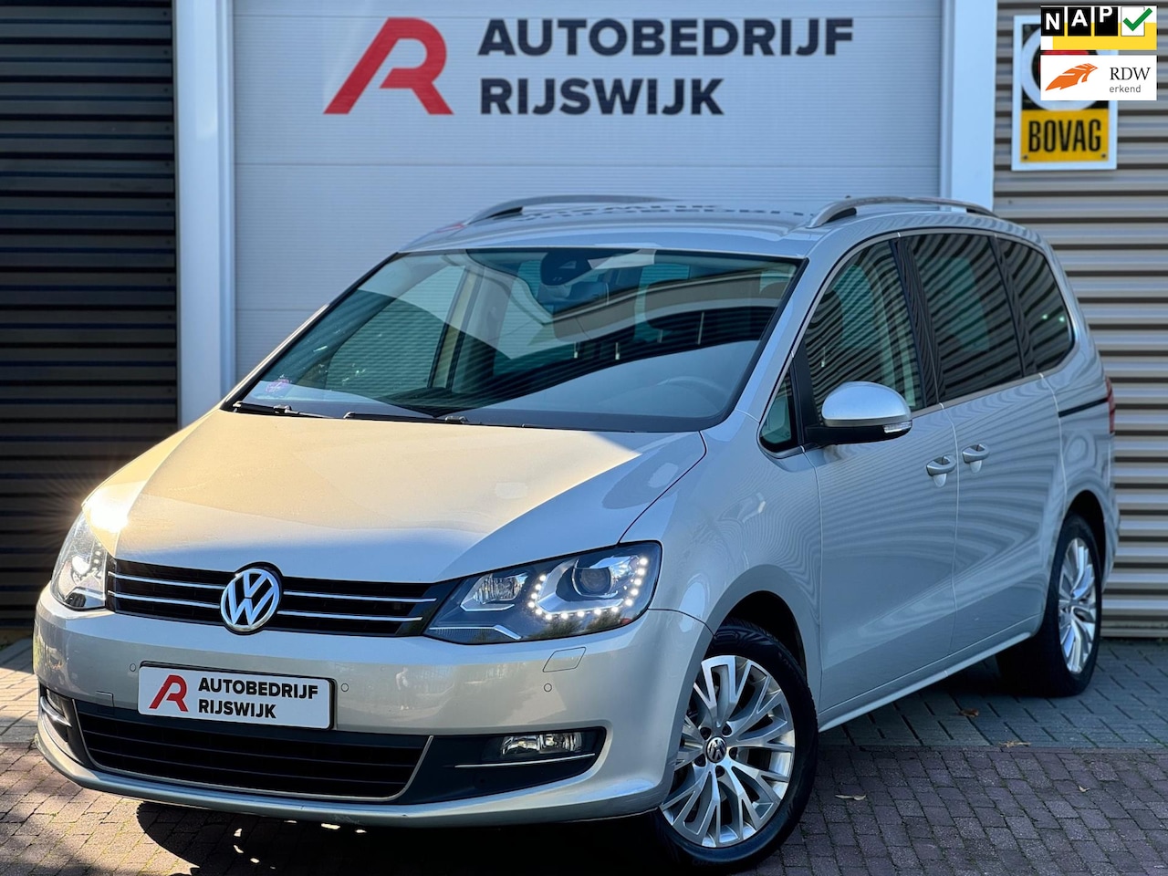 Volkswagen Sharan - 1.4 TSI Highline 7p.Elektr. Stoelen + zijdeuren - AutoWereld.nl