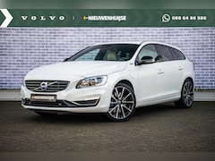 Volvo V60 - 2.4 D5 Twin Engine Special Edition | Schuif Kantel Dak | Parkeersensoren Voor en Achter |