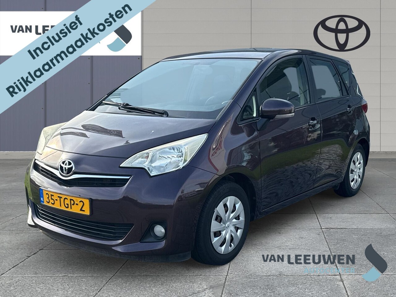 Toyota Verso S - 1.3 VVT-i Aspiration 1.3 VVT-i Aspiration - AutoWereld.nl