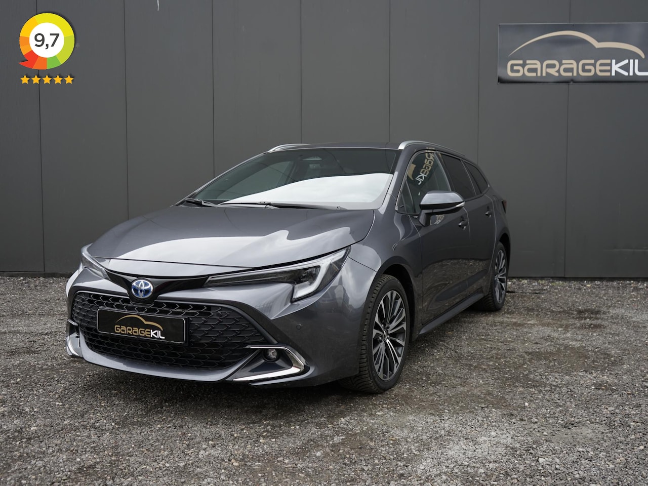 Toyota Corolla Touring Sports - Hybrid 140 Business Plus 1ste eig. / Dealeronderh. / Camera / stoel & stuur verwarming / L - AutoWereld.nl