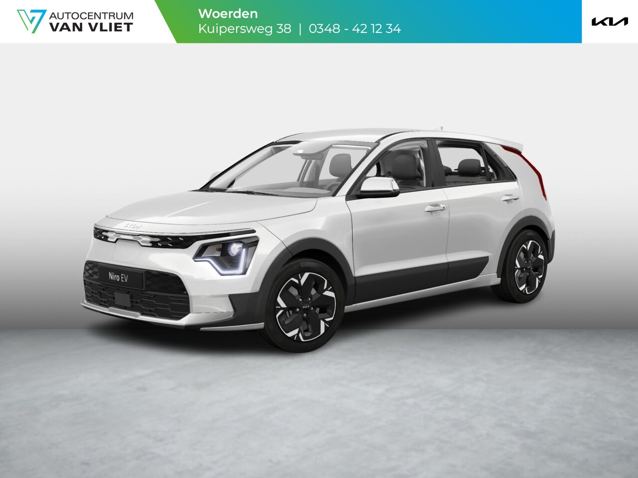 Kia Niro EV - Light 64.8 kWh | Navigatie | Achteruitrijcamera |€ 2950,- Subsidie mogelijk | - AutoWereld.nl