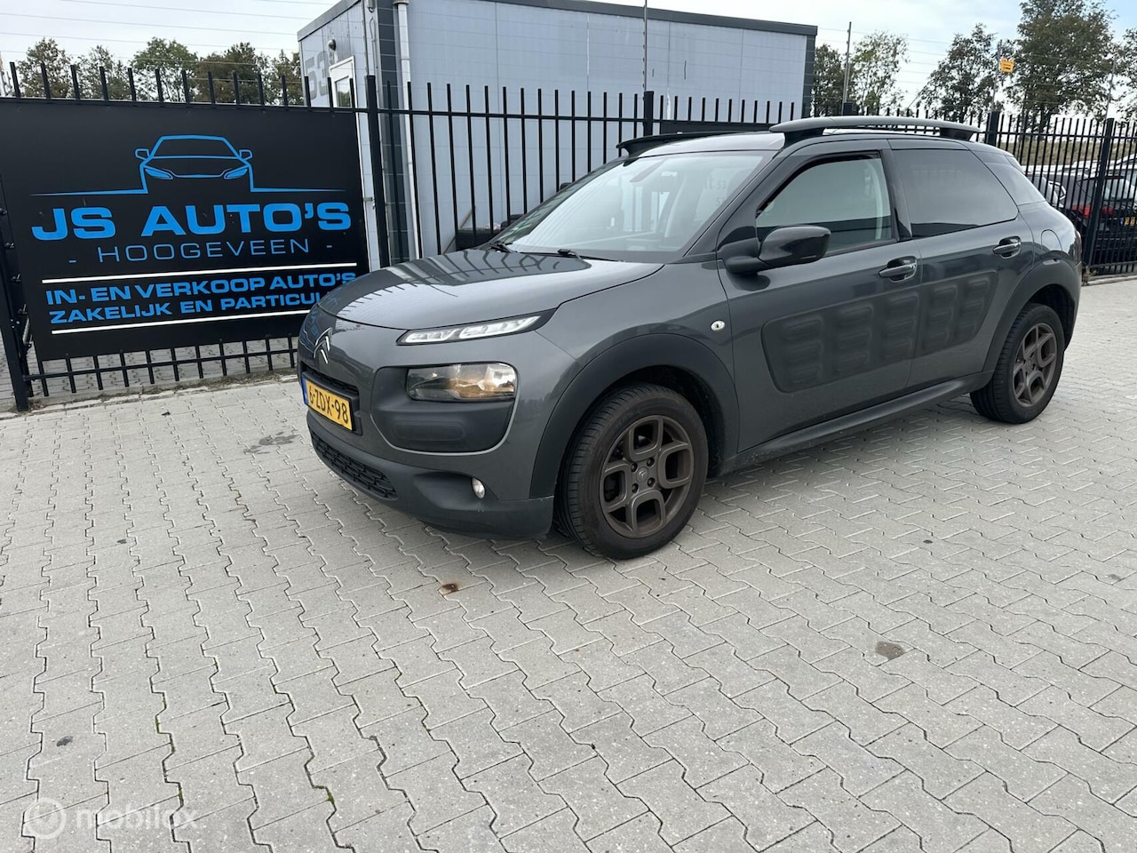 Citroën C4 Cactus - 1.2 Shine pano km nap goed onderhouden - AutoWereld.nl