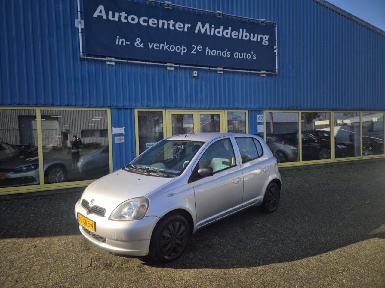 Toyota Yaris - 1.0-16V VVT-i Terra 1.0-16V VVT-i Terra - AutoWereld.nl