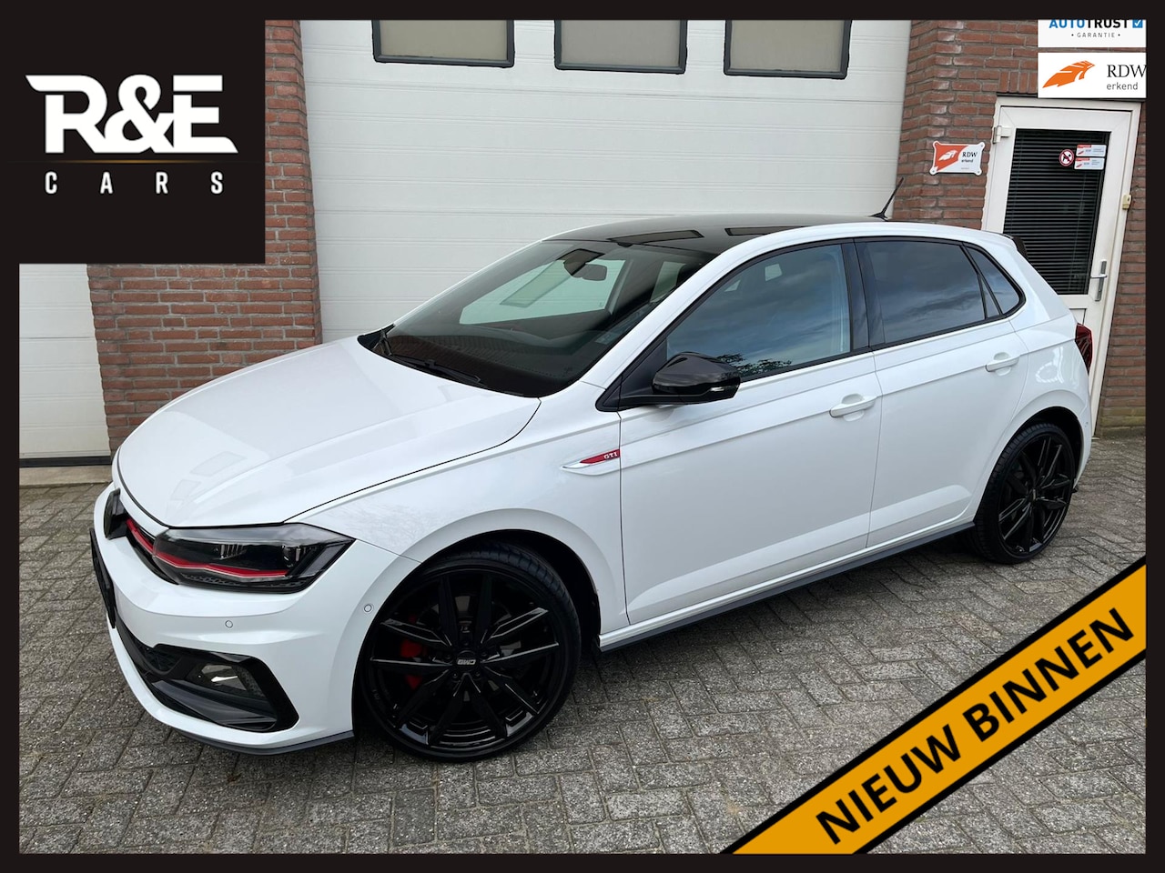 Volkswagen Polo - 2.0 GTI DSG LED VIRTUAL BEATS ACC KEYLESS 19'' LMV NIEUWSTAAT - AutoWereld.nl