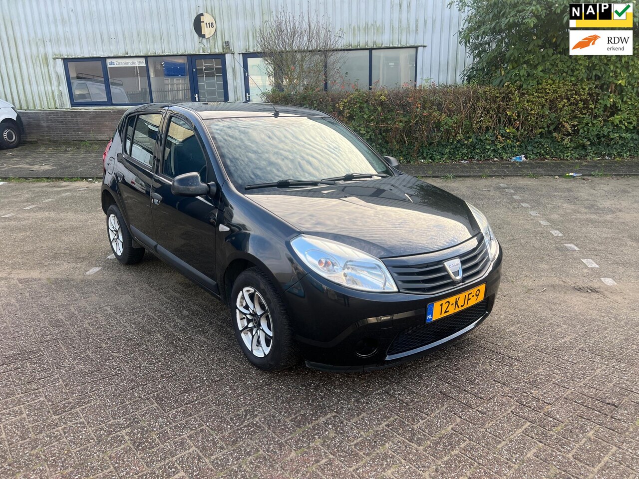 Dacia Sandero - 1.2 Ambiance 1.2 Ambiance ((( nieuwe koppeling/ nieuwe apk))) - AutoWereld.nl