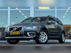 Volvo XC70 - 3.2 A/T Summum Goed onderhouden Trekhaak Xenon