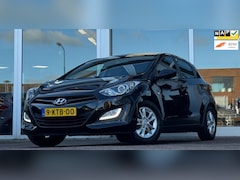 Hyundai i30 - 1.4i i-Motion 2e Eigenaar Mooi 100% onderhouden Nieuwe APK