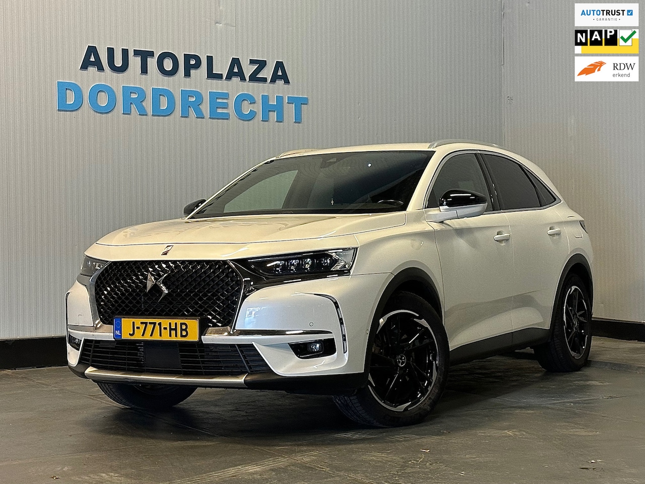 DS 7 Crossback - E-Tense 4x4 Executive E-Tense 4x4 Executive - AutoWereld.nl