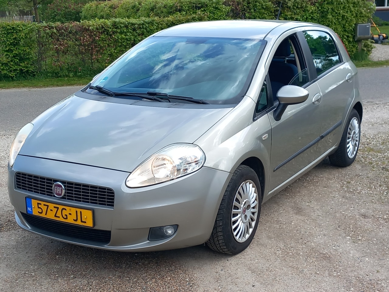 Fiat Grande Punto - 1.2 Edizione Cool Vijf Drs! NW APK! Alle Opties! - AutoWereld.nl