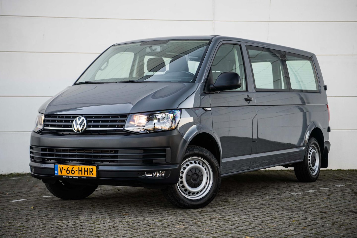 Volkswagen Transporter - 2.0 TSI L2H1 Comfortline 2.0 TSI 150pk L2H1 Comfortline Nieuwstaat - AutoWereld.nl