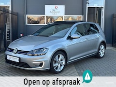 Volkswagen Golf - 1.4 TSI GTE PANO NAVI CRUISE