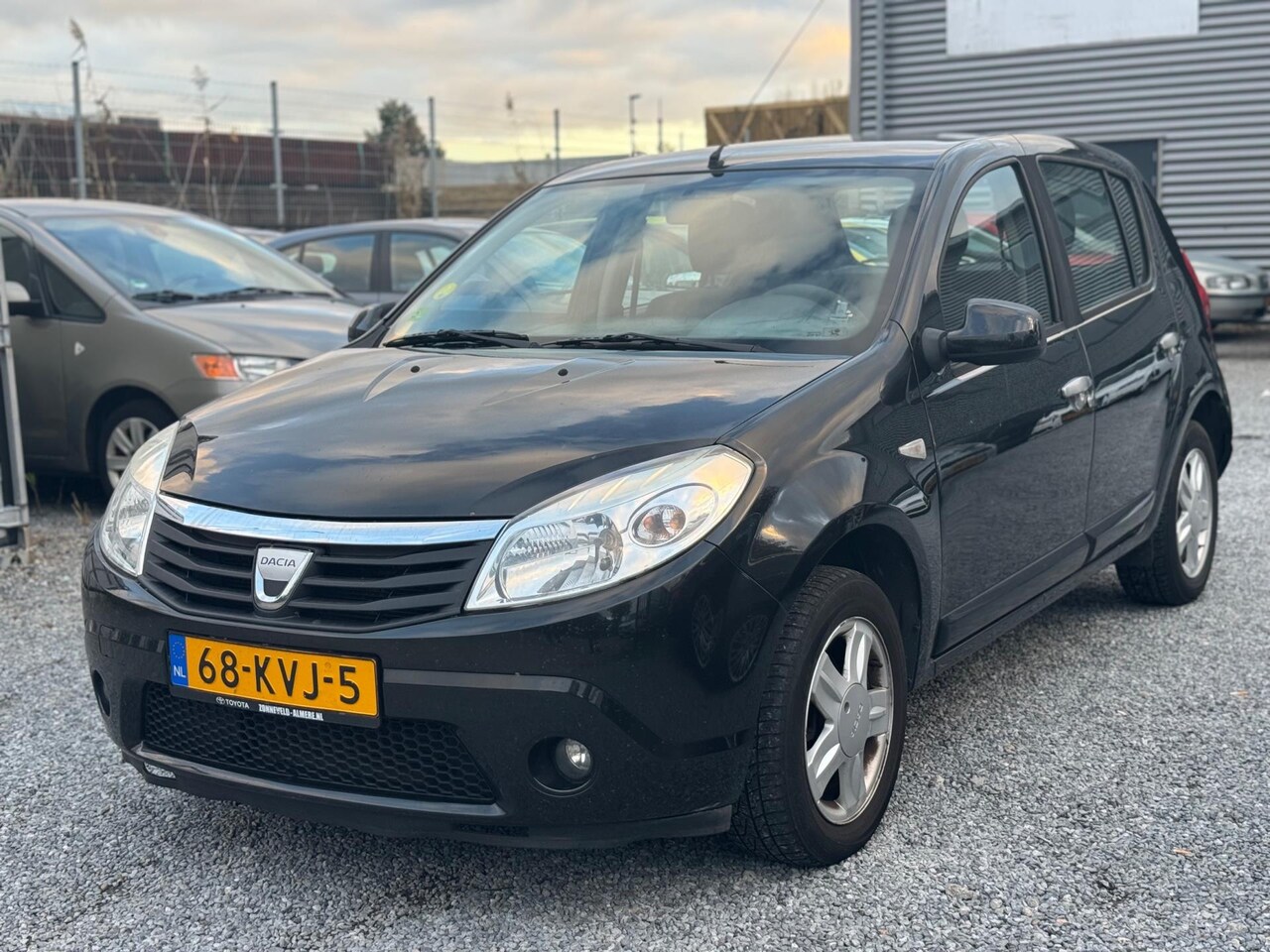 Dacia Sandero - 1.2 Lauréate Airco Lpg G3 5 Deurs - AutoWereld.nl