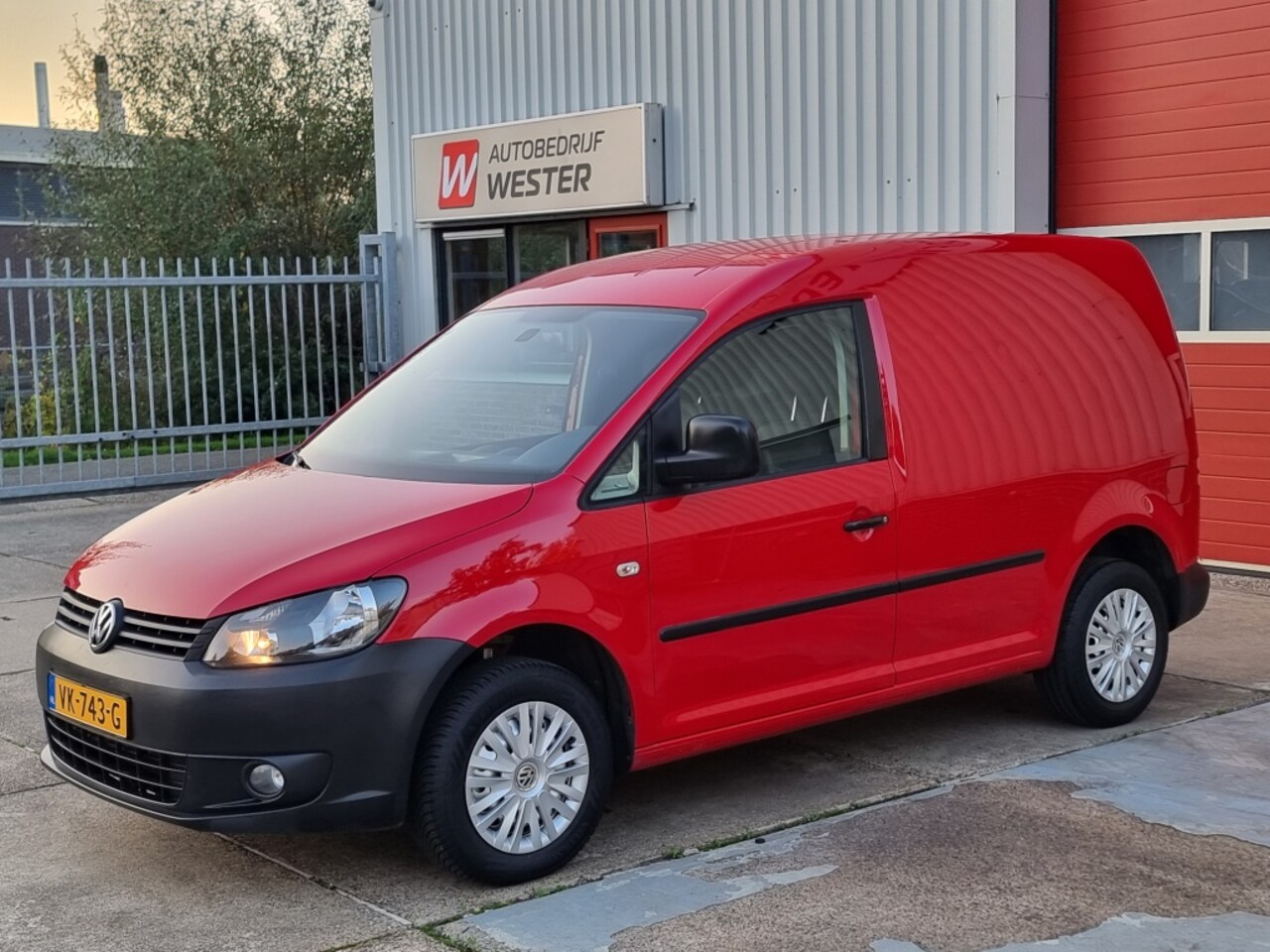 Volkswagen Caddy - 1.6 TDI BMT - AutoWereld.nl