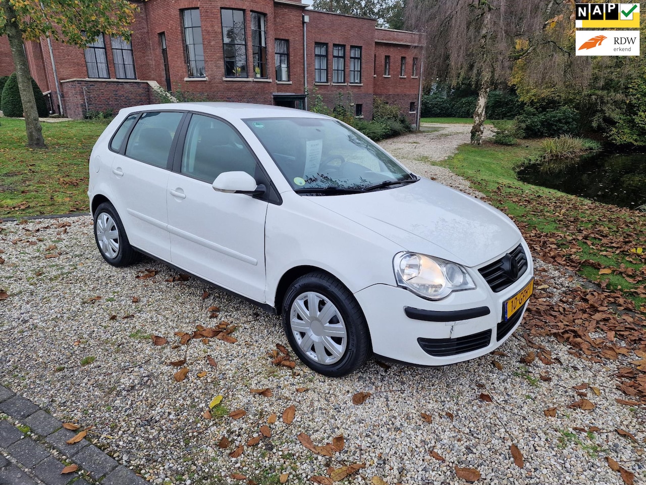 Volkswagen Polo - 1.4-16V Comfortline 5-deurs AIRCO/cruise - AutoWereld.nl