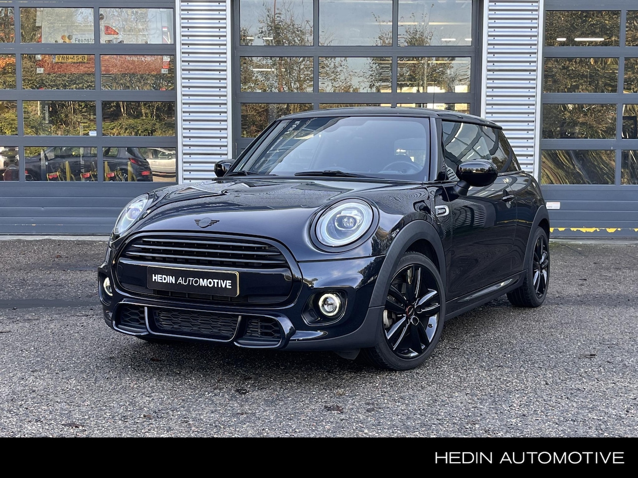 MINI John Cooper Works - Mini 1.5 Cooper | Automaat | Cruise | Navi | Stoelverwarming - AutoWereld.nl