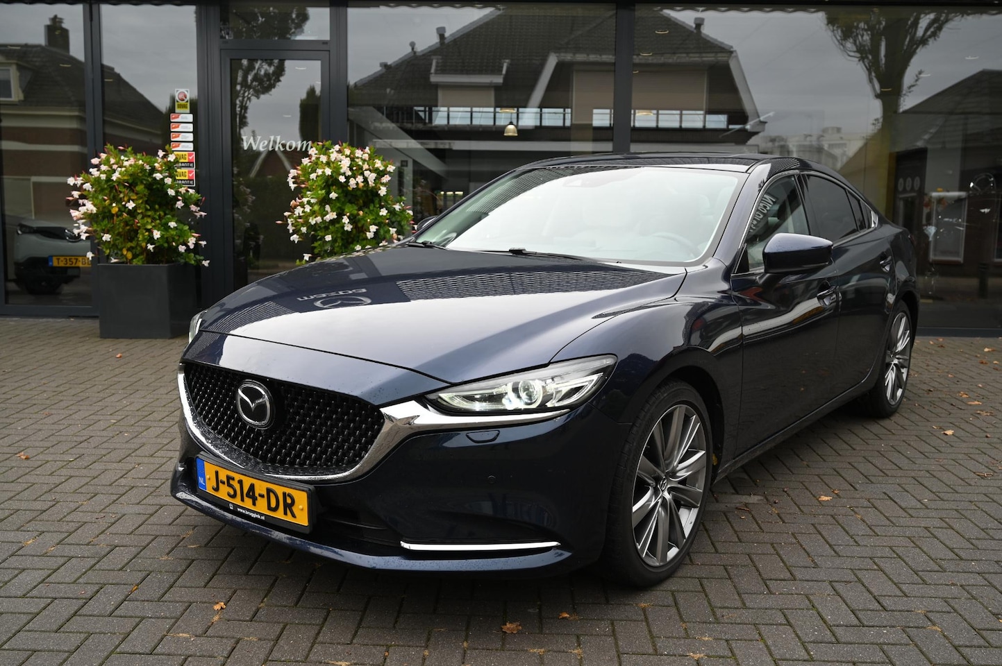 Mazda 6 - SkyActiv-G 165 automaat Luxury met Wit leer en Sunroof *Dealeronderhouden* *Verwacht* - AutoWereld.nl