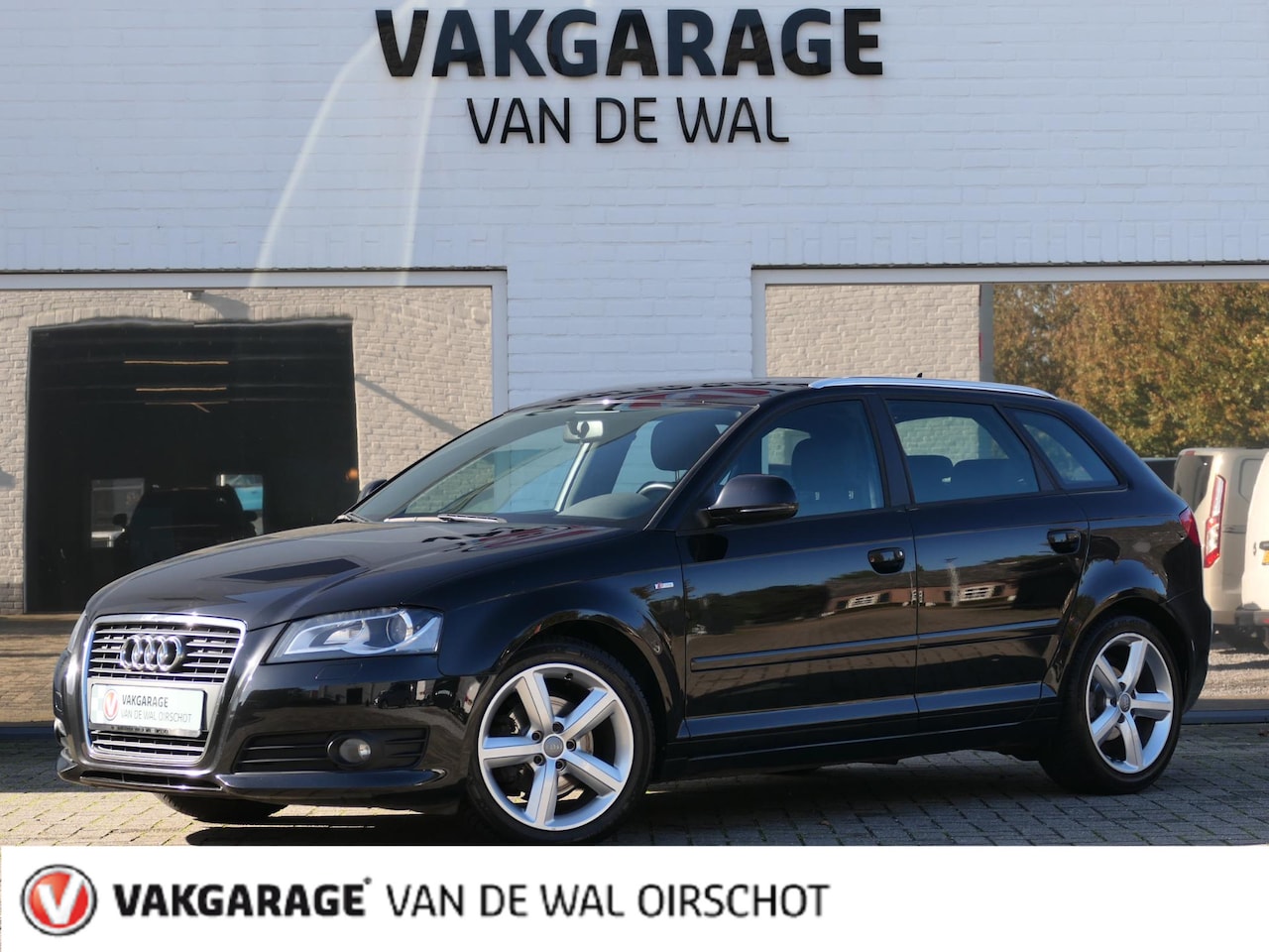 Audi A3 Sportback - 1.8 TFSI S-Line | Leder-/Alancantara S-line stoelen | BOSE | Xenon | Climate Control | Ele - AutoWereld.nl