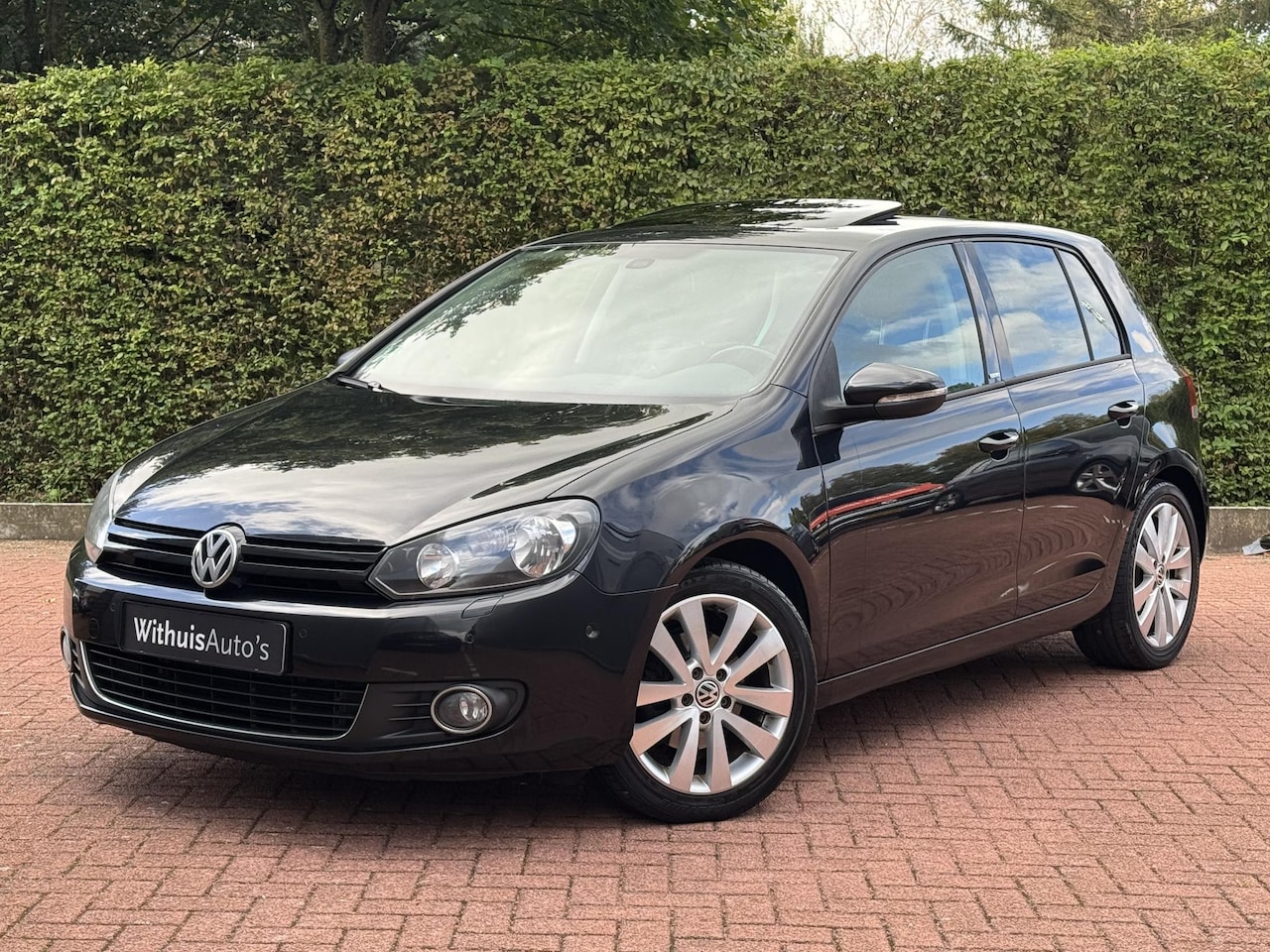 Volkswagen Golf - 1.4 TSI 122PK Style Dakraam Navigatie BT Stoelverwarming - AutoWereld.nl