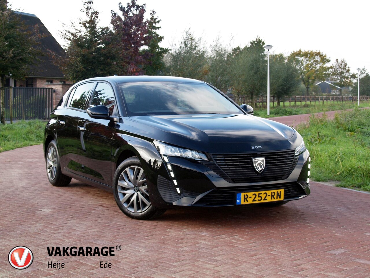 Peugeot 308 - 1.2 PureTech Active Pack Business | Apple Carplay | Cruise Control | Navi | LED | - AutoWereld.nl