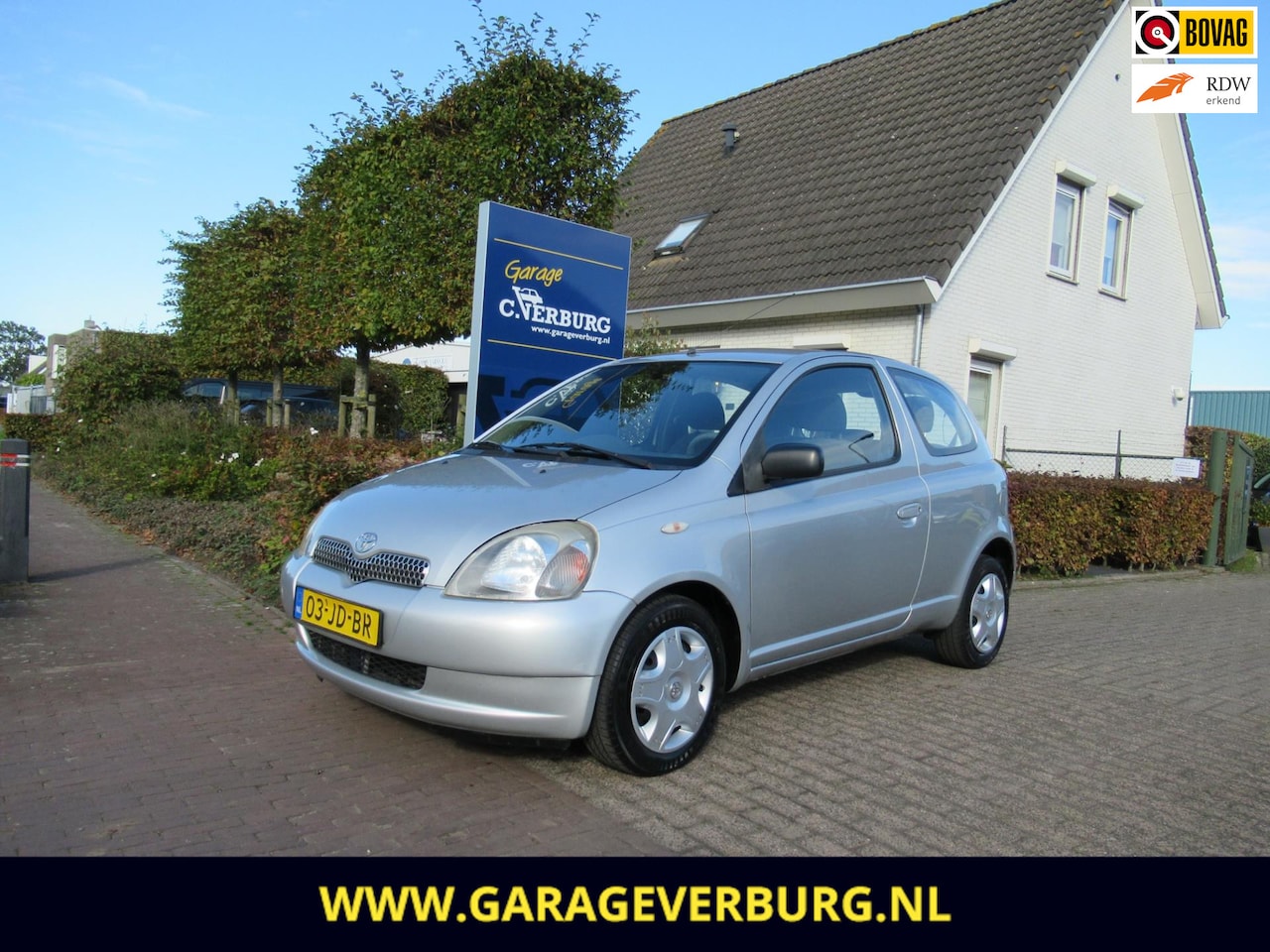 Toyota Yaris - 1.3 VVT-i Sol Automaat (Airco) - AutoWereld.nl