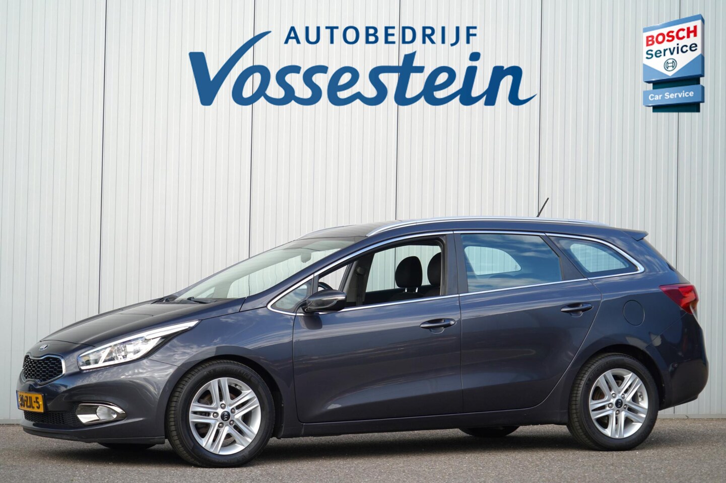 Kia Cee'd Sportswagon - 1.6 GDI Comfort Pack / Airco / Trekhaak / Camera / NL-Auto / Elek. Ramen - AutoWereld.nl