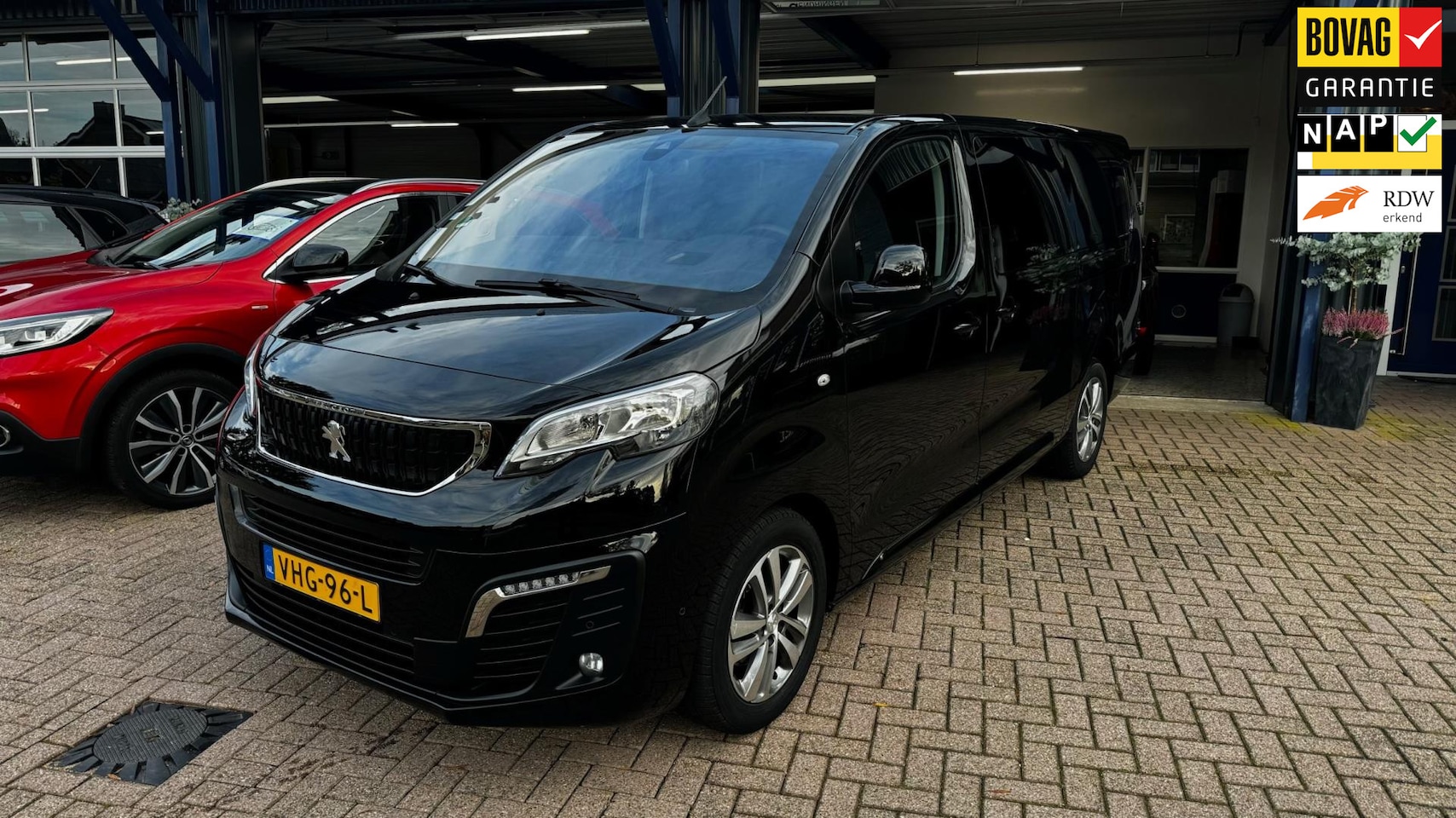 Peugeot Expert - 2.0 BlueHDI 120 Long Asphalt DC 2.0 BlueHDI 120 Long Asphalt DC - AutoWereld.nl