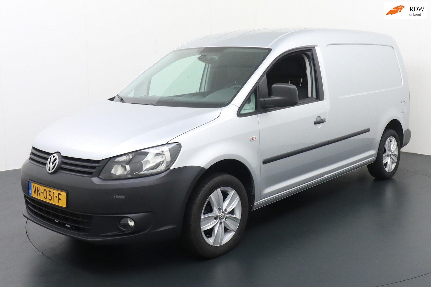 Volkswagen Caddy Maxi - 1.6 TDI Navi|Trekhaak - AutoWereld.nl