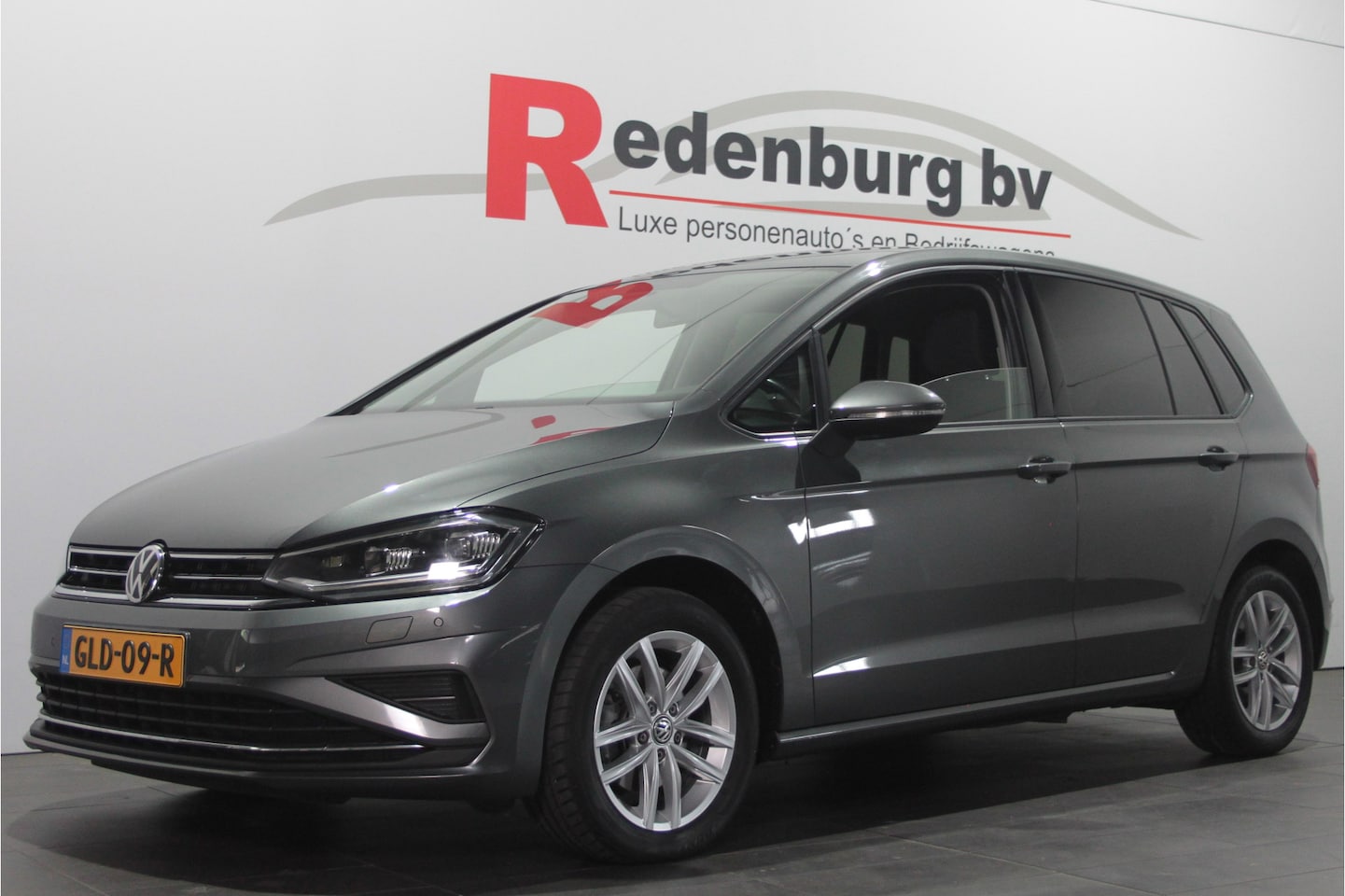 Volkswagen Golf Sportsvan - 1.5 TSI ACT Comfortline - Parksens. / Stoelverw. / Elek. trekh - AutoWereld.nl