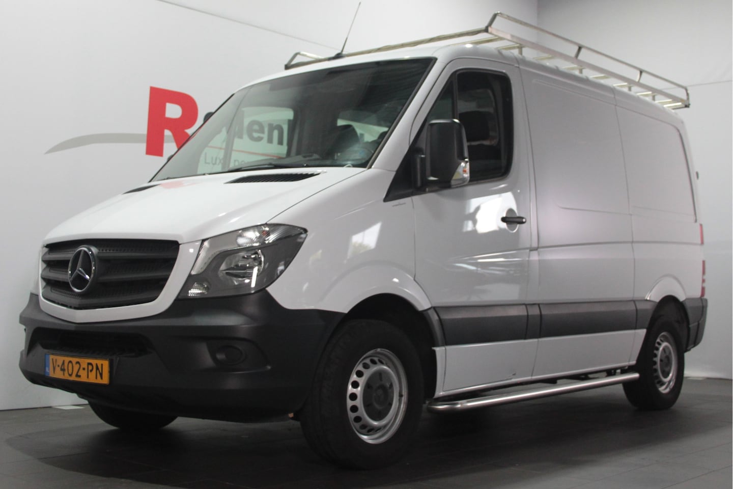 Mercedes-Benz Sprinter - 314 2.2 CDI 325 HD - Autom. - 3 pers. - Trekhaak / Bluetooth / Radio - AutoWereld.nl