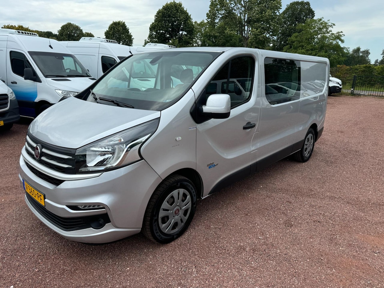 Fiat Talento - 1.6 MJ EcoJet L2H1 DC Navi Camera Dubbel Cabine ( Renault Trafic / Opel Vivaro) - AutoWereld.nl