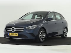 Mercedes-Benz B-klasse - 180 Business Line | Trekhaak | Parkeerpakket met achteruitrijcamera | EASY-PACK-achterklep