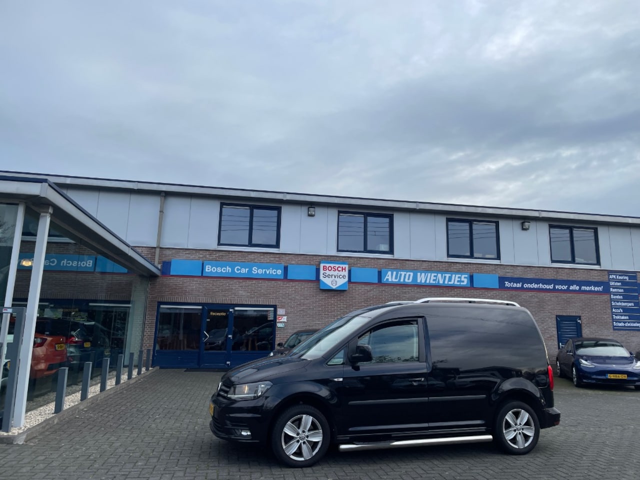 Volkswagen Caddy - 2.0 TDI 110kw | Highline | Airco-Ecc | Navi - AutoWereld.nl