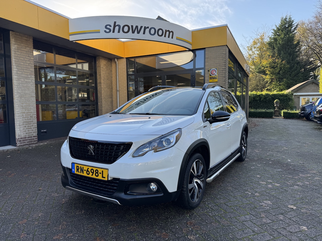 Peugeot 2008 - 1.2 PureTech GT-line Panodak Climate Control Carplay - AutoWereld.nl