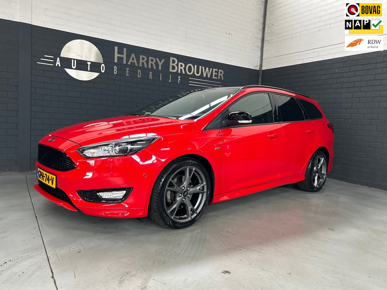 Ford Focus Wagon - 1.5 Titanium 1.5 Titanium, automaat, nieuwe motor,(met garantie) - AutoWereld.nl