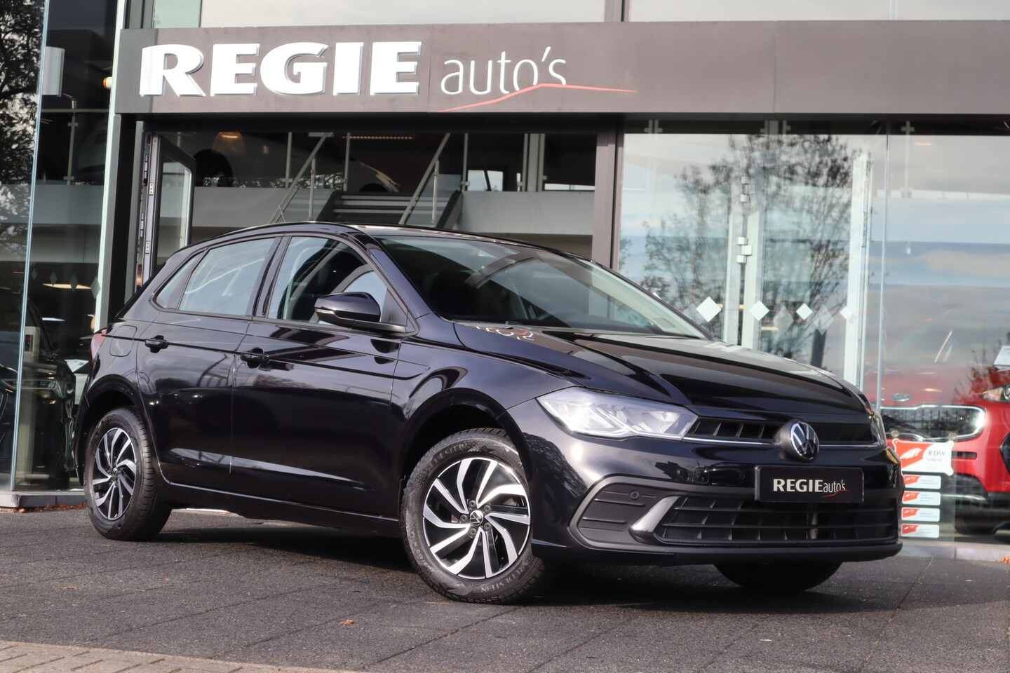 Volkswagen Polo - 1.0 TSI Life IQ Drive Navi APP LED ACC - AutoWereld.nl