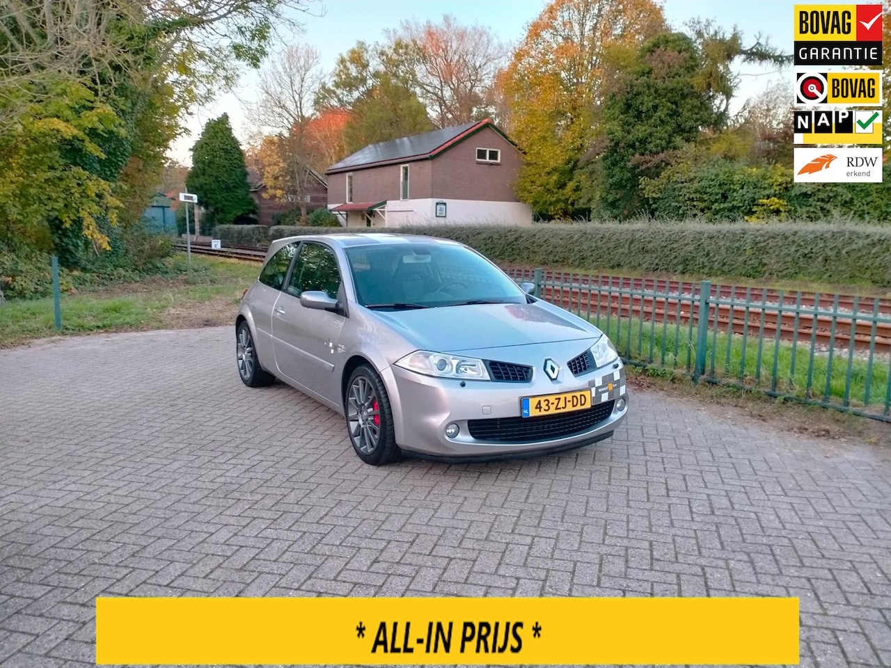 Renault Mégane - 2.0-16V T F1 Team R26 zeer netjes!! liefhebbersauto! ALLINPRIJS - AutoWereld.nl