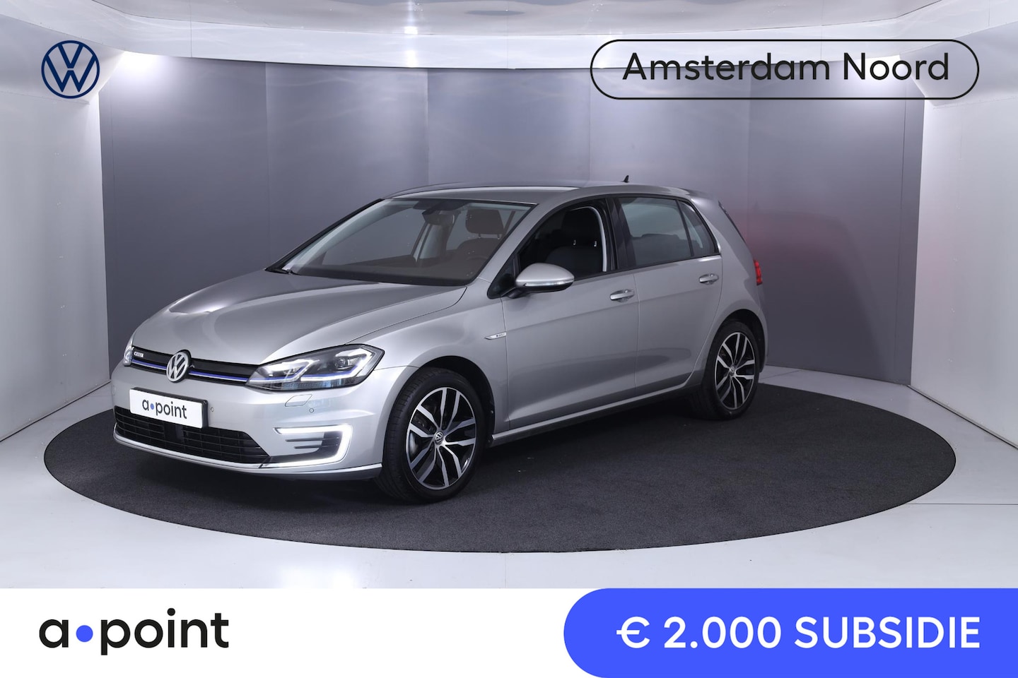 Volkswagen e-Golf - E-DITION 136 pk | Navigatie | Warmtepomp | Parkeersensoren | Stoelverwarming | LED koplamp - AutoWereld.nl