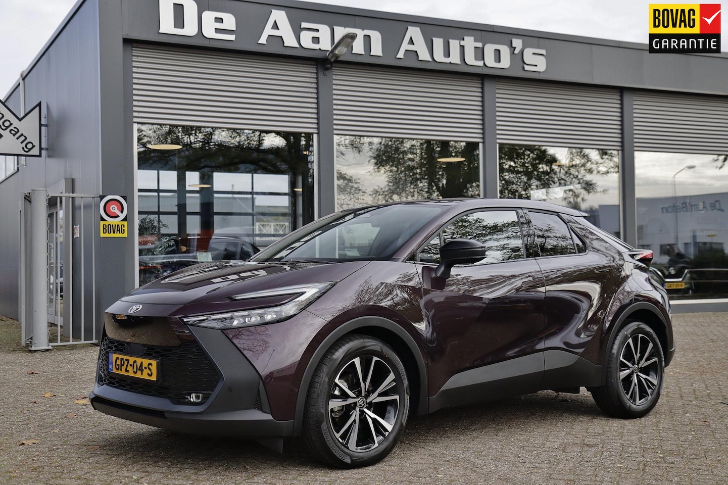 Toyota C-HR - 1.8 Hybrid 140 Groot Navi Full Led Camera Acc Keyless Elek klep - AutoWereld.nl