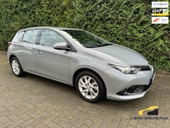 Toyota Auris - 1.8 Hybrid Energy Automaat / LED / Camera / Stoelverwarming